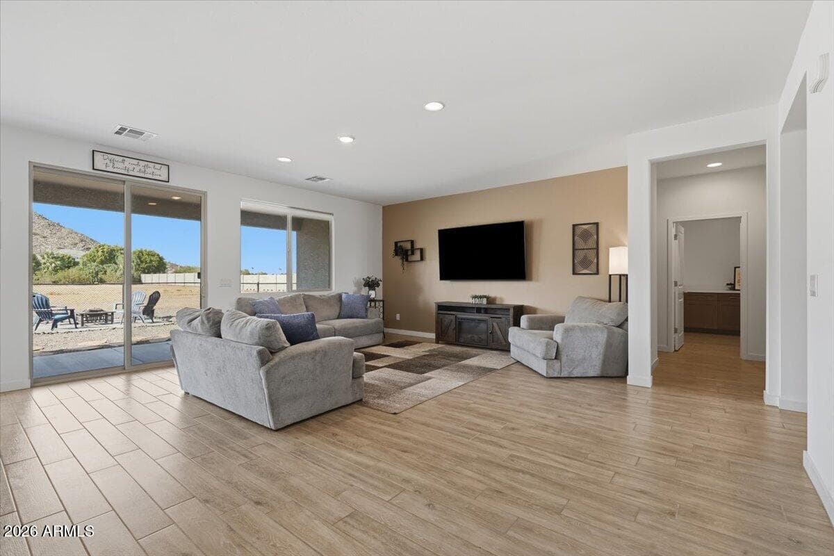 8584 W GINGER Trail, Casa Grande, AZ 85194 — photo 16 of 33