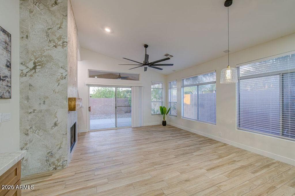 1250 E Captain Dreyfus Avenue, Phoenix, AZ 85022 — photo 15 of 46