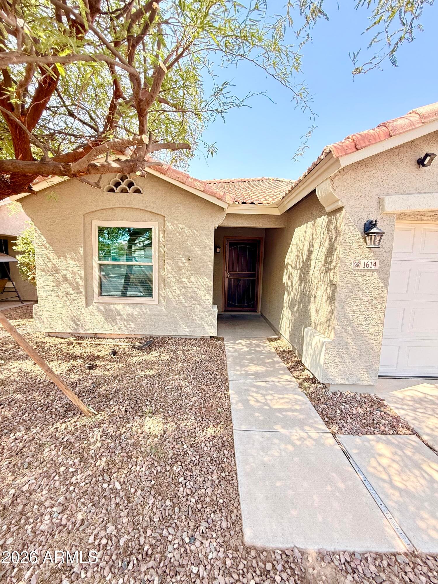 1614 W LA SALLE Street, Phoenix, AZ 85041 — photo 2 of 27