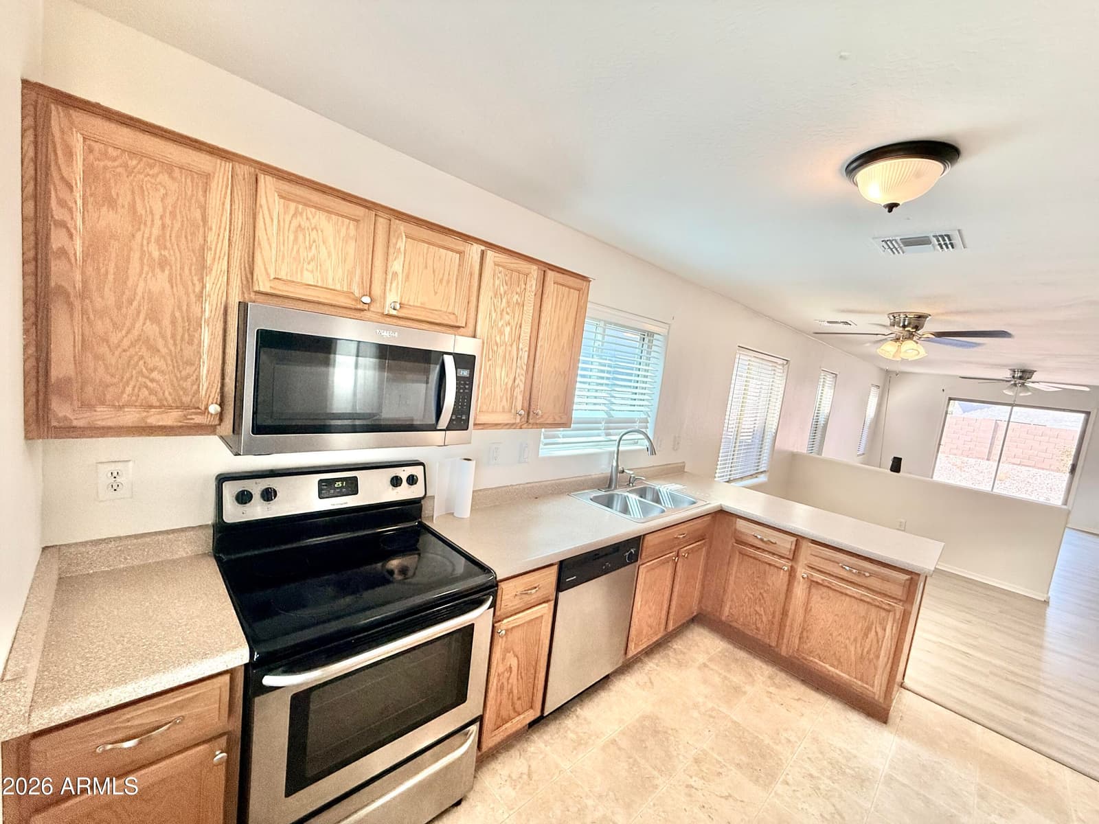 1614 W LA SALLE Street, Phoenix, AZ 85041 — photo 5 of 27