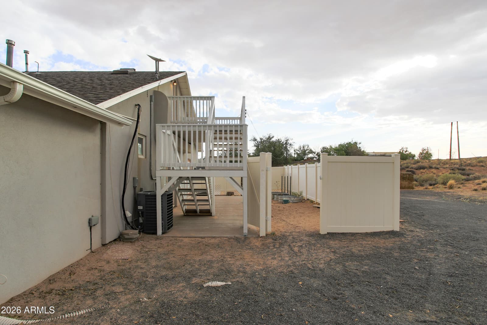 102 CRESTVIEW Road, Holbrook, AZ 86025 — photo 85 of 91