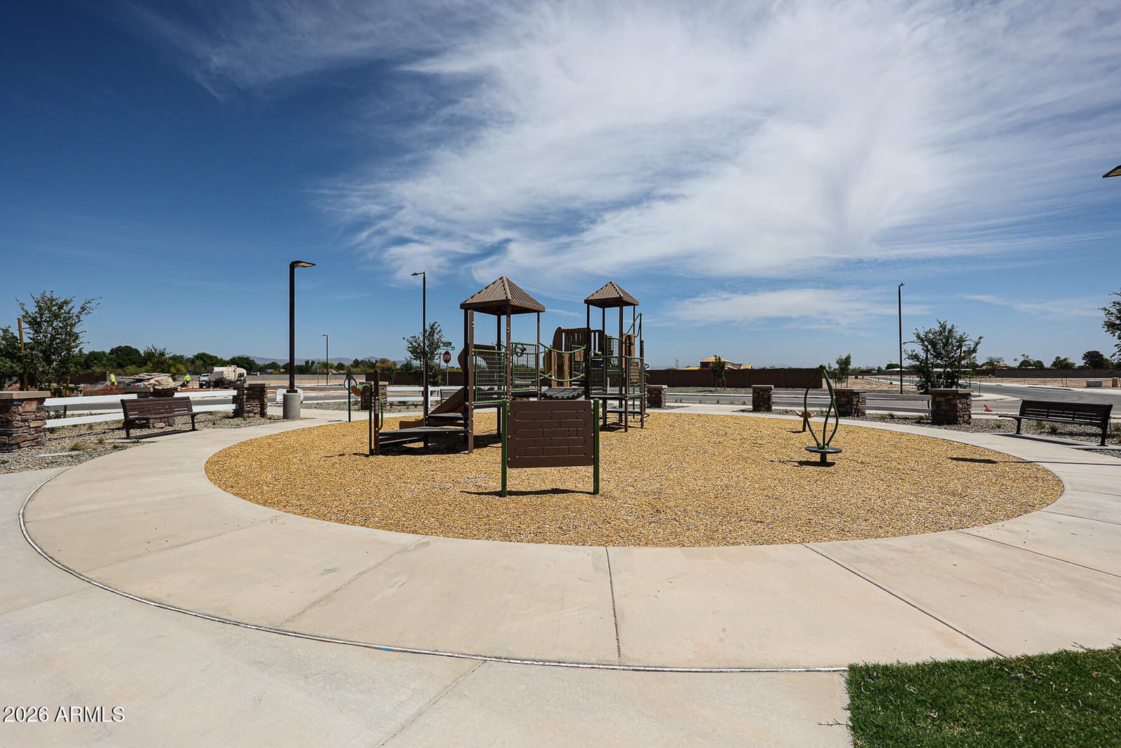 810 W ANGELINA Drive, San Tan Valley, AZ 85140 — photo 9 of 11