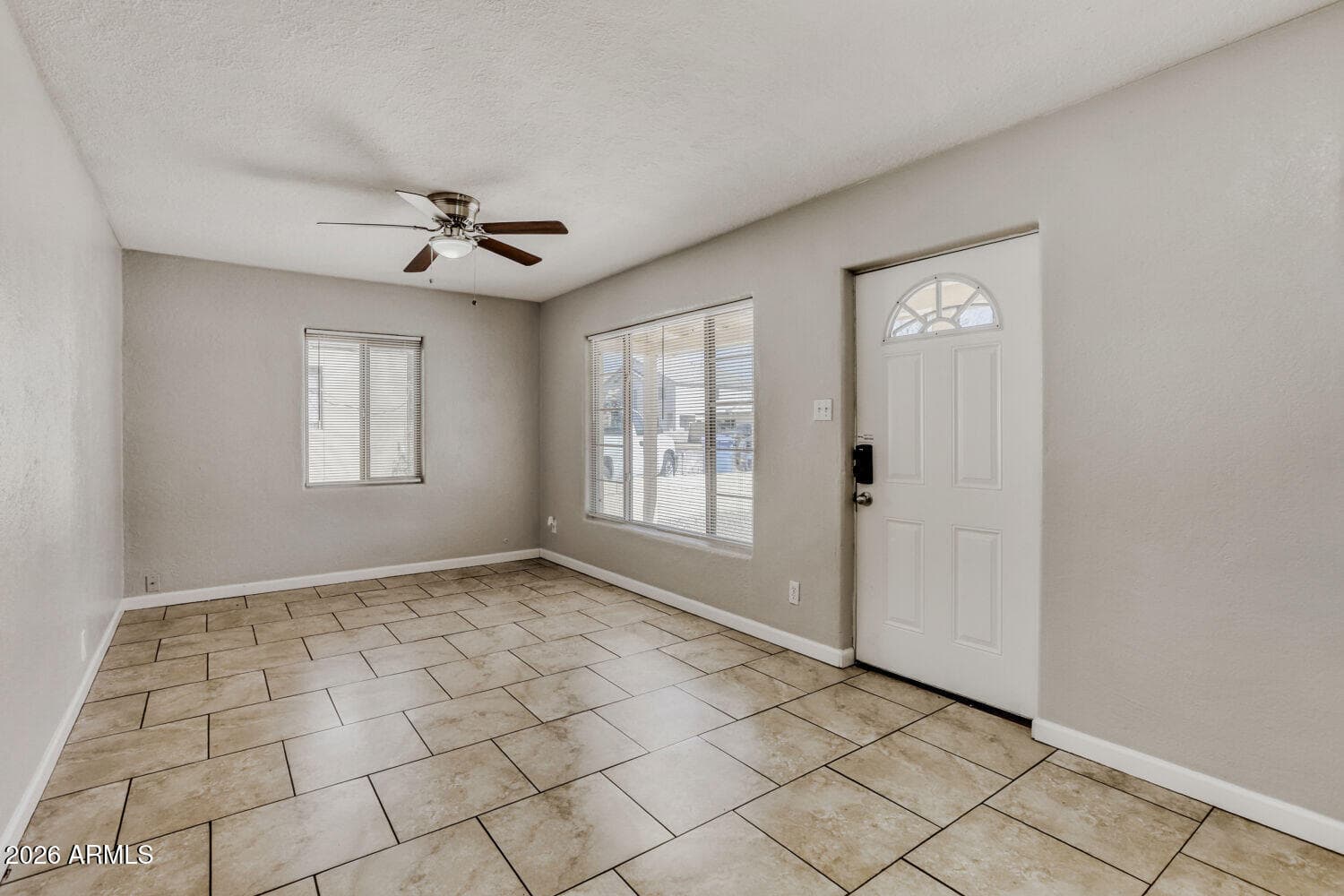 6132 N 35th Drive, Phoenix, AZ 85019 — photo 7 of 29