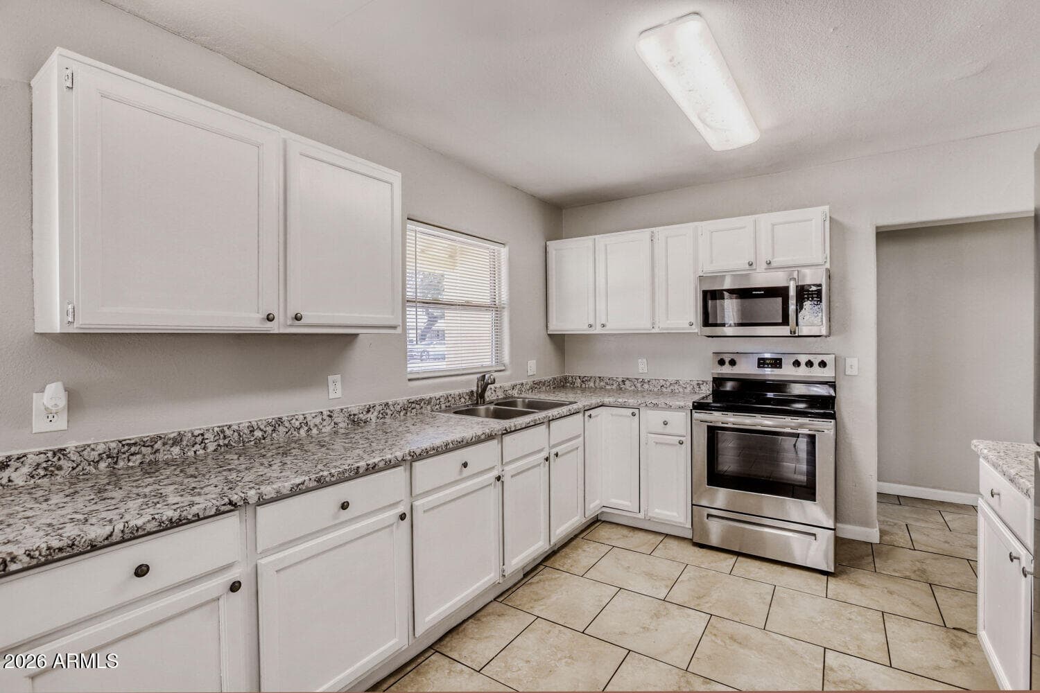 6132 N 35th Drive, Phoenix, AZ 85019 — photo 12 of 29