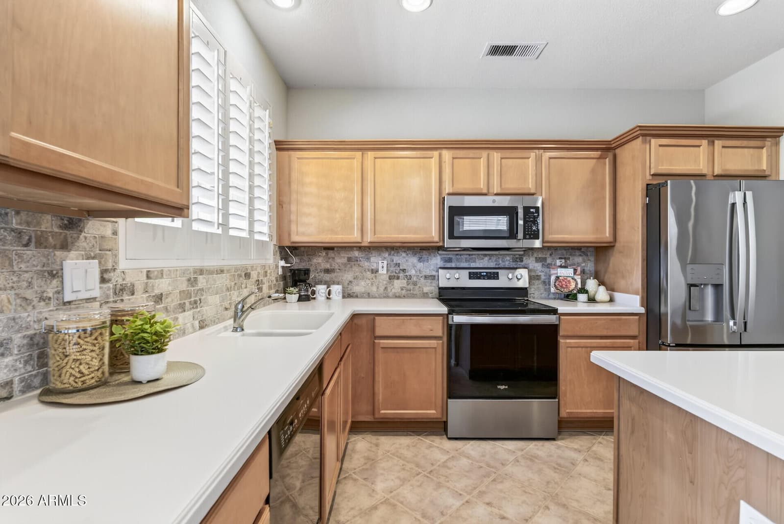 16190 W RED ROCK Drive, Surprise, AZ 85374 — photo 5 of 67