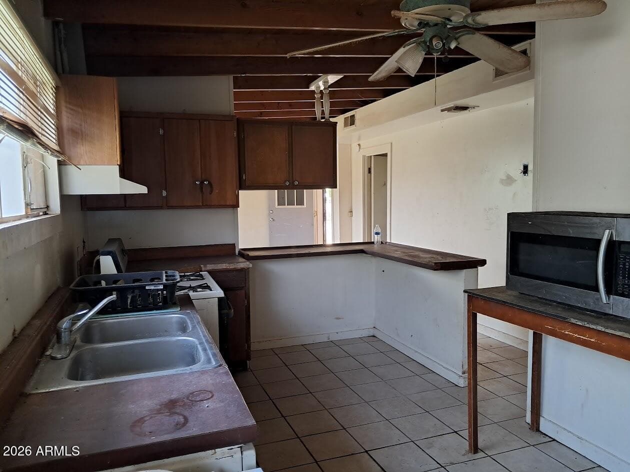 225 N Carmichael Avenue, Sierra Vista, AZ 85635 — photo 16 of 42
