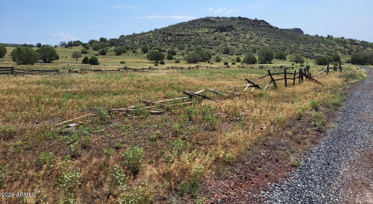 50400 N Starship Trail, Ash Fork, AZ 86320 — photo 4 of 24