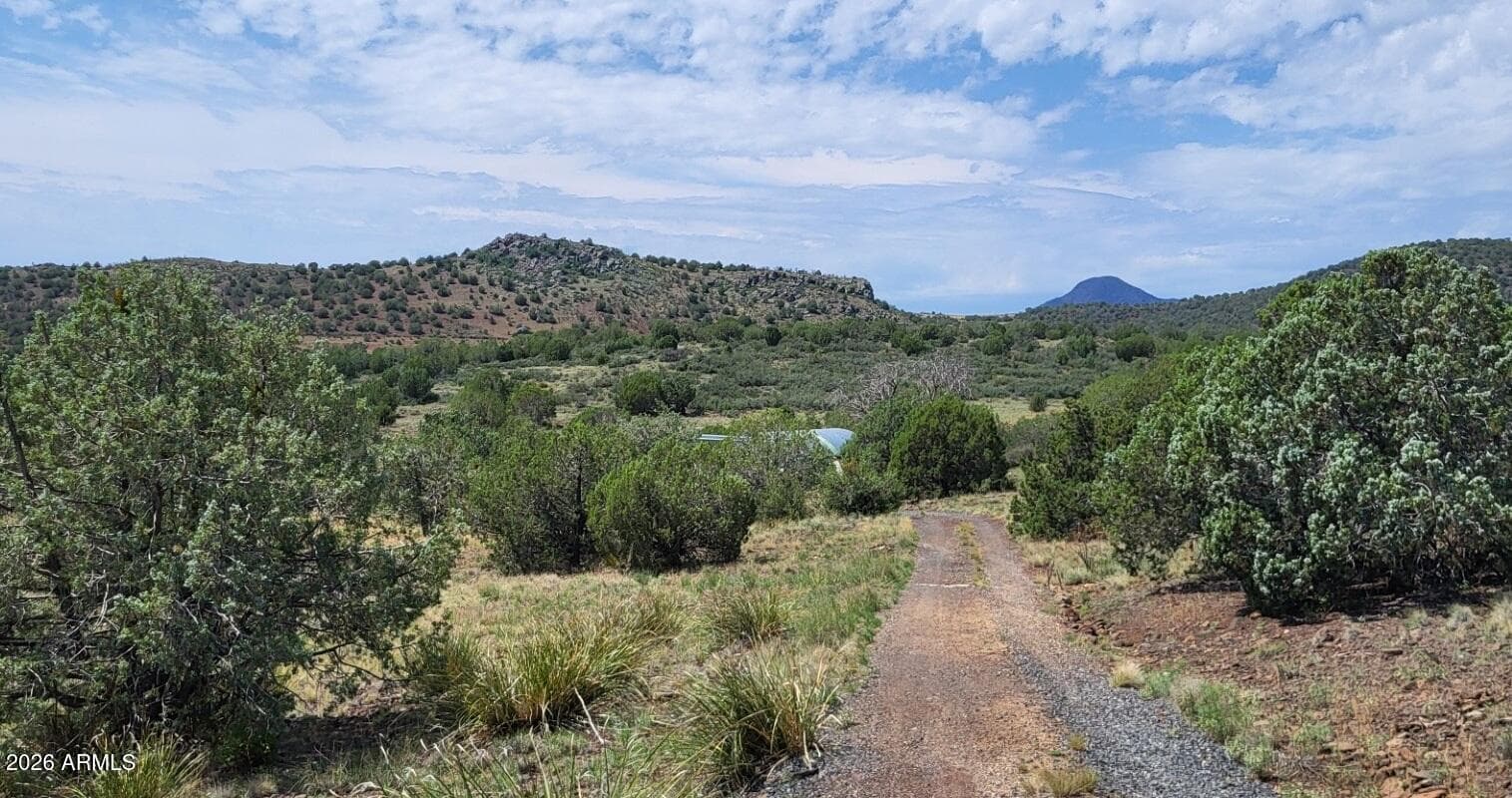 50400 N Starship Trail, Ash Fork, AZ 86320 — photo 18 of 24