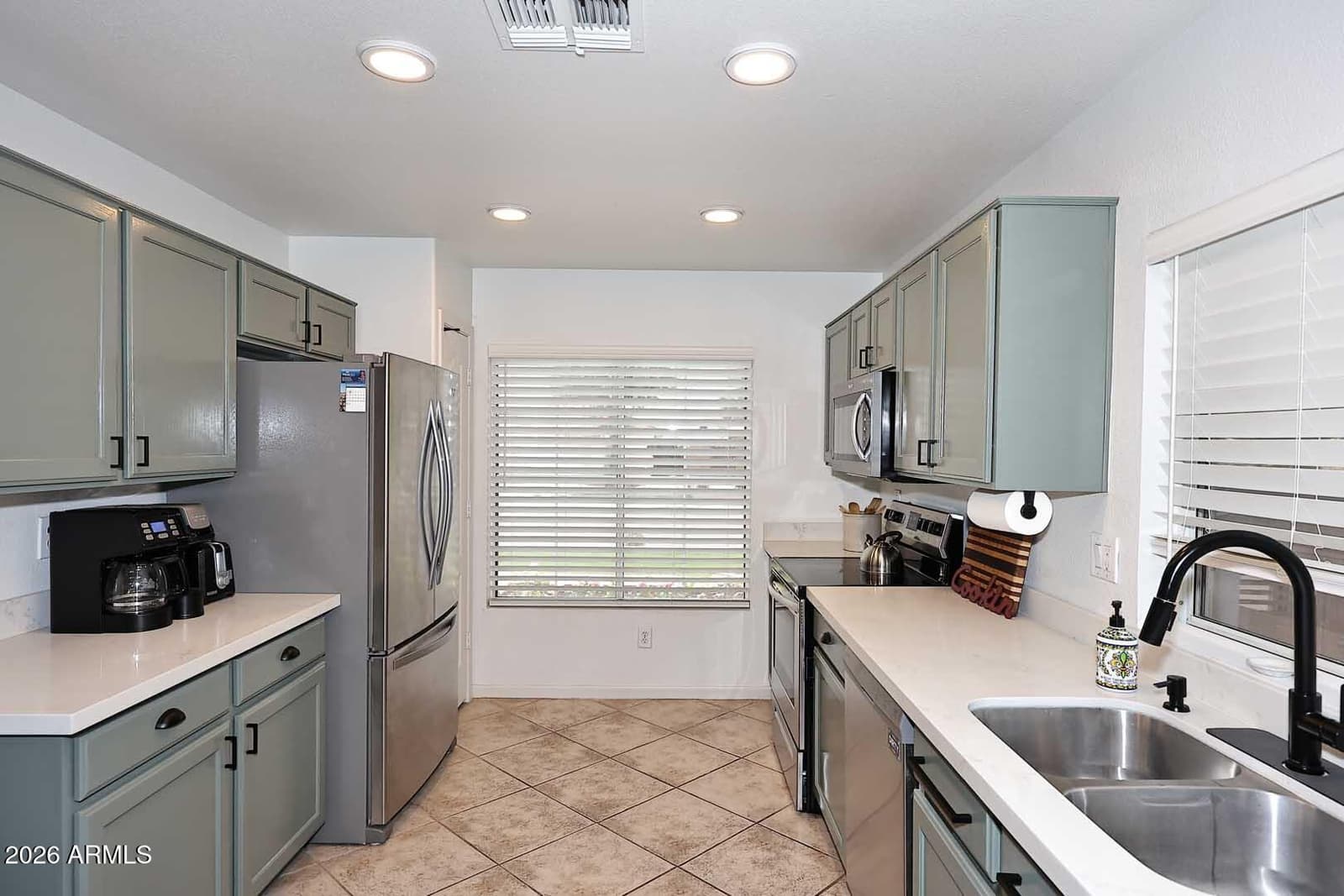 8818 W Melinda Lane, Peoria, AZ 85382 — photo 10 of 55
