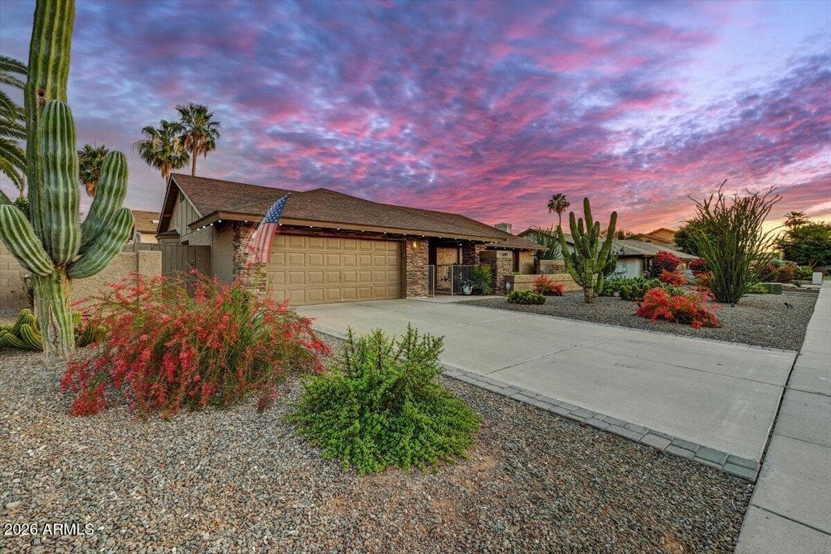 5017 E Le Marche Avenue, Scottsdale, AZ 85254 — photo 3 of 34