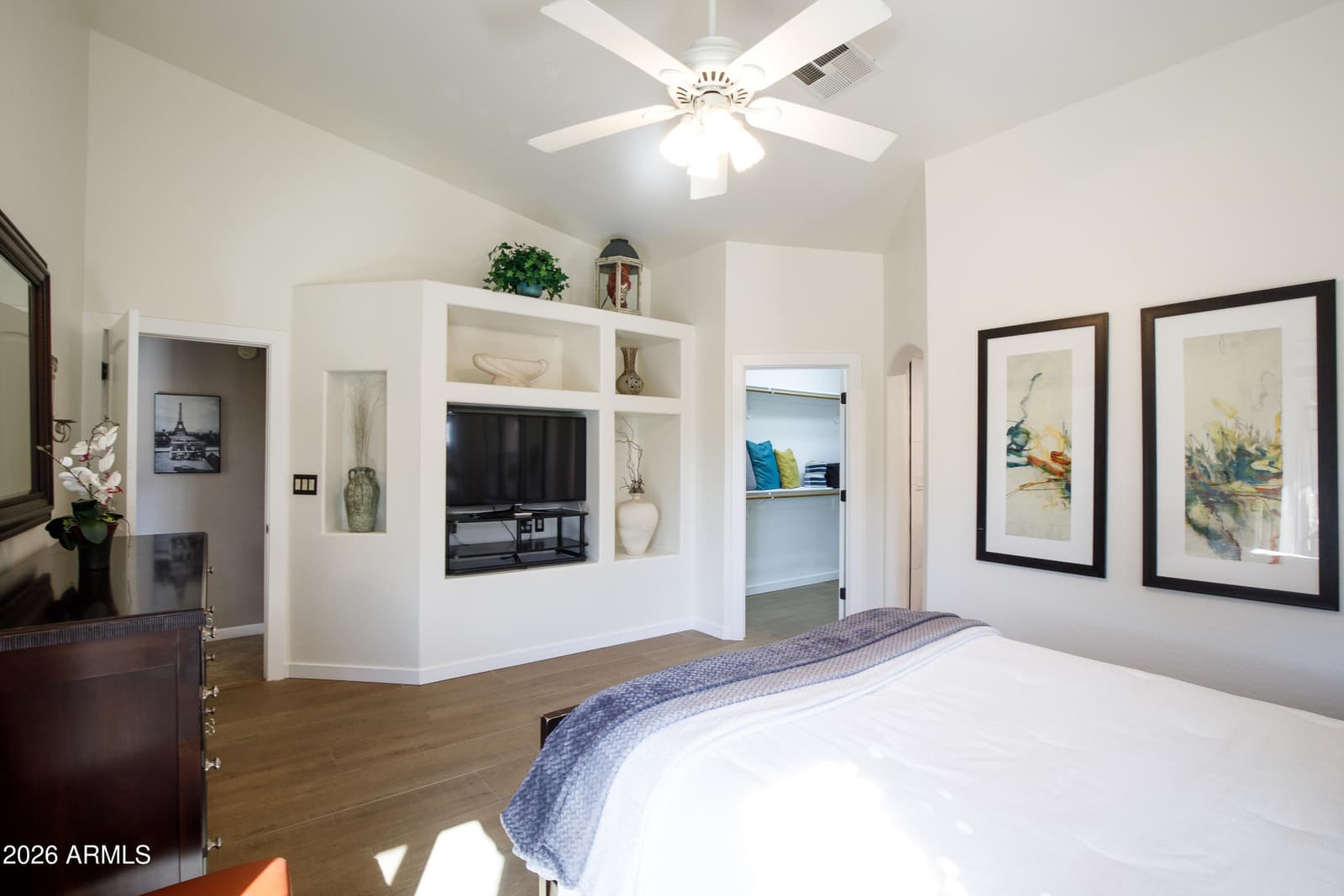1329 E MESCAL Street, Phoenix, AZ 85020 — photo 14 of 35