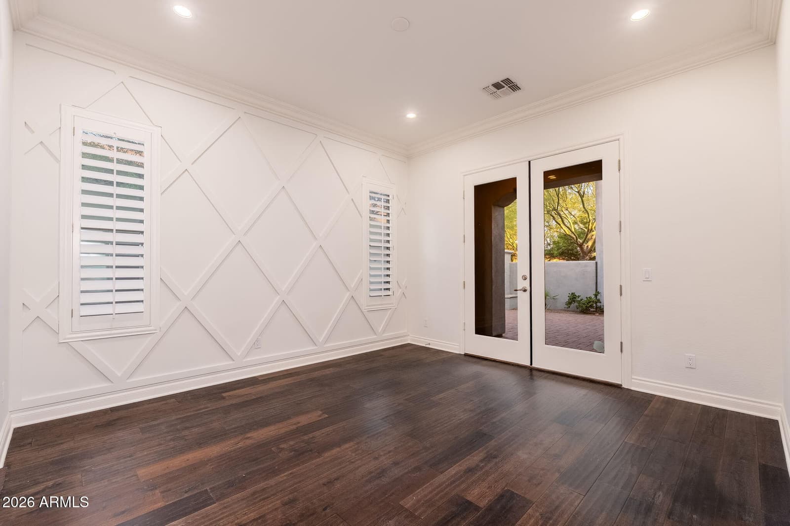 9400 E DESERT VILLAGE Drive, Scottsdale, AZ 85255 — photo 14 of 48