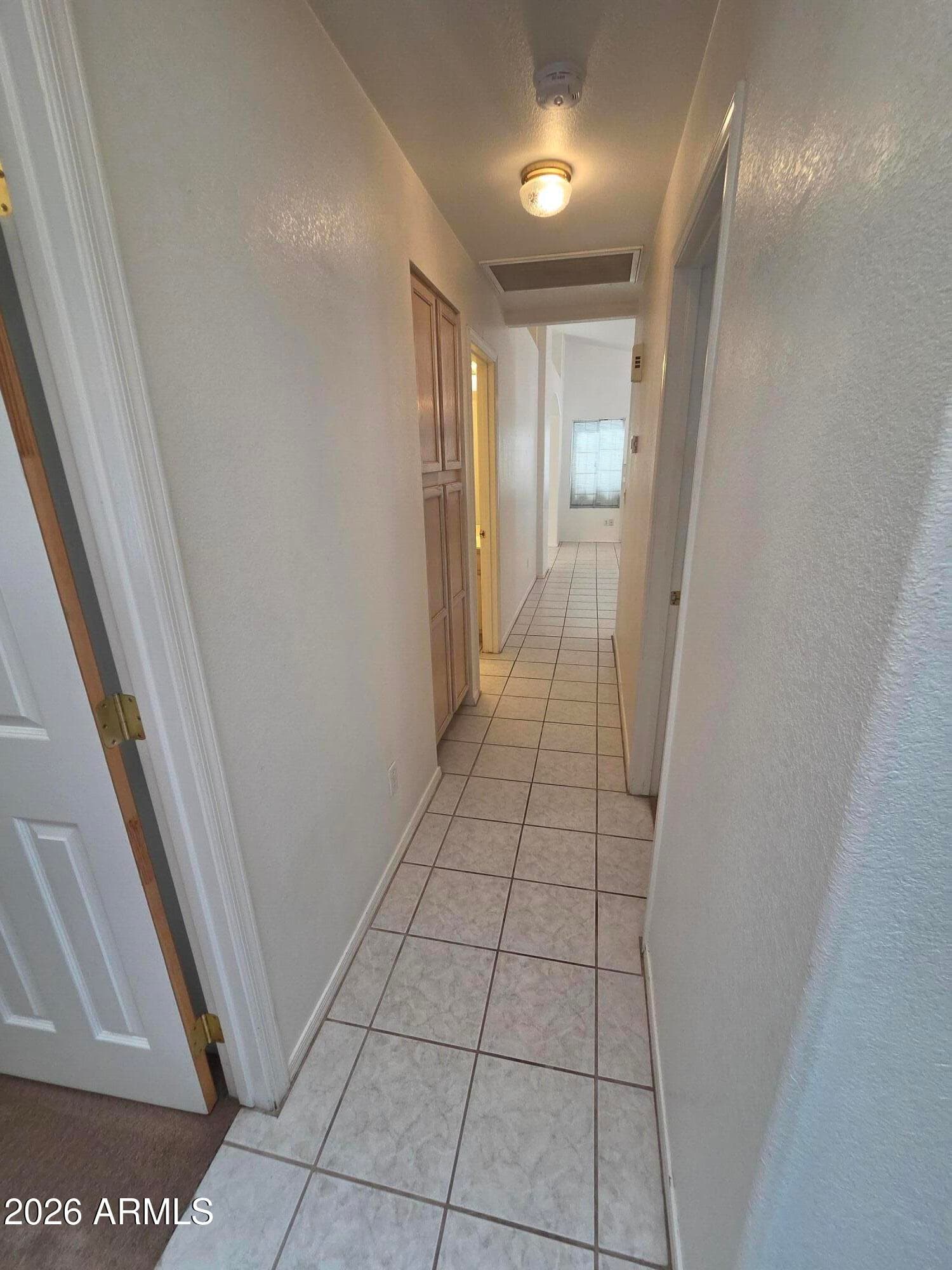 2925 E BLACKHAWK Drive, Phoenix, AZ 85050 — photo 9 of 19