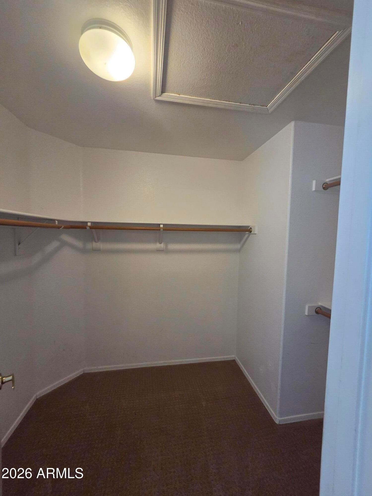 2925 E BLACKHAWK Drive, Phoenix, AZ 85050 — photo 13 of 19