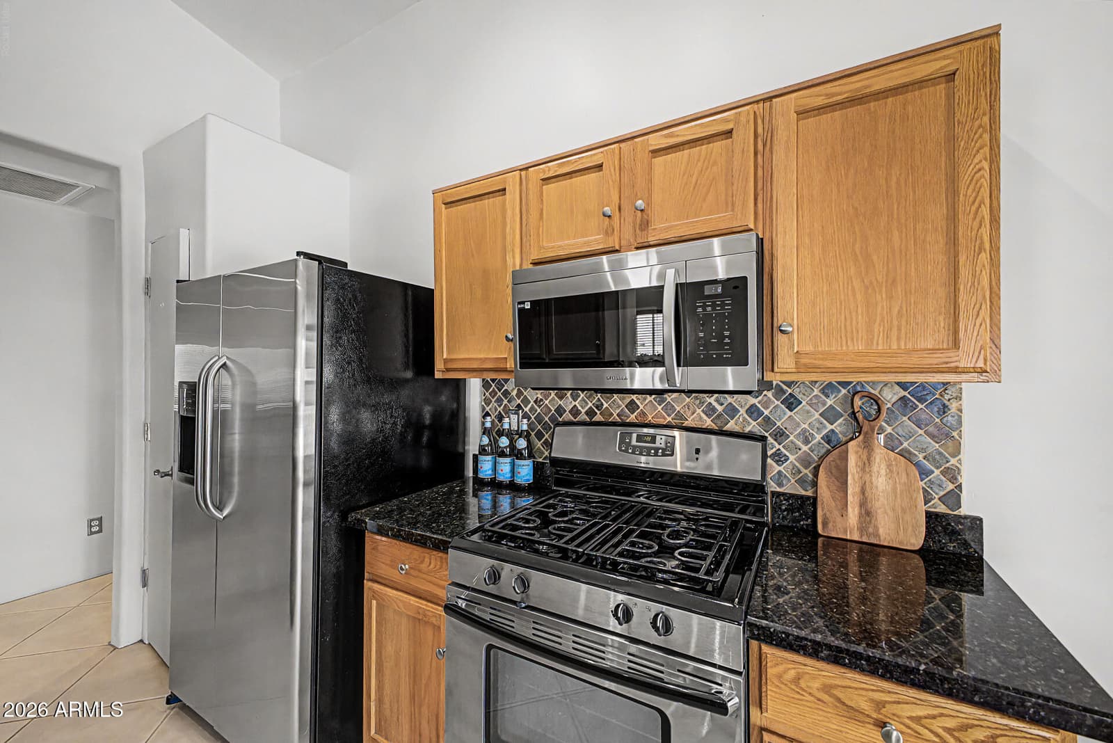 4040 N 14TH Place, Phoenix, AZ 85014 — photo 12 of 48