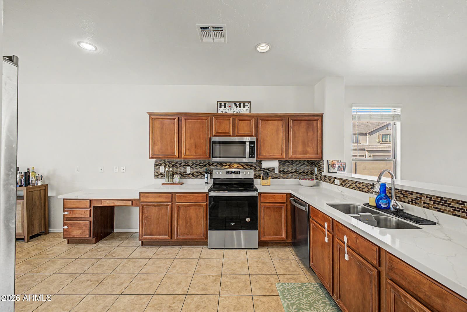 6959 S WILSON Drive, Chandler, AZ 85249 — photo 12 of 55