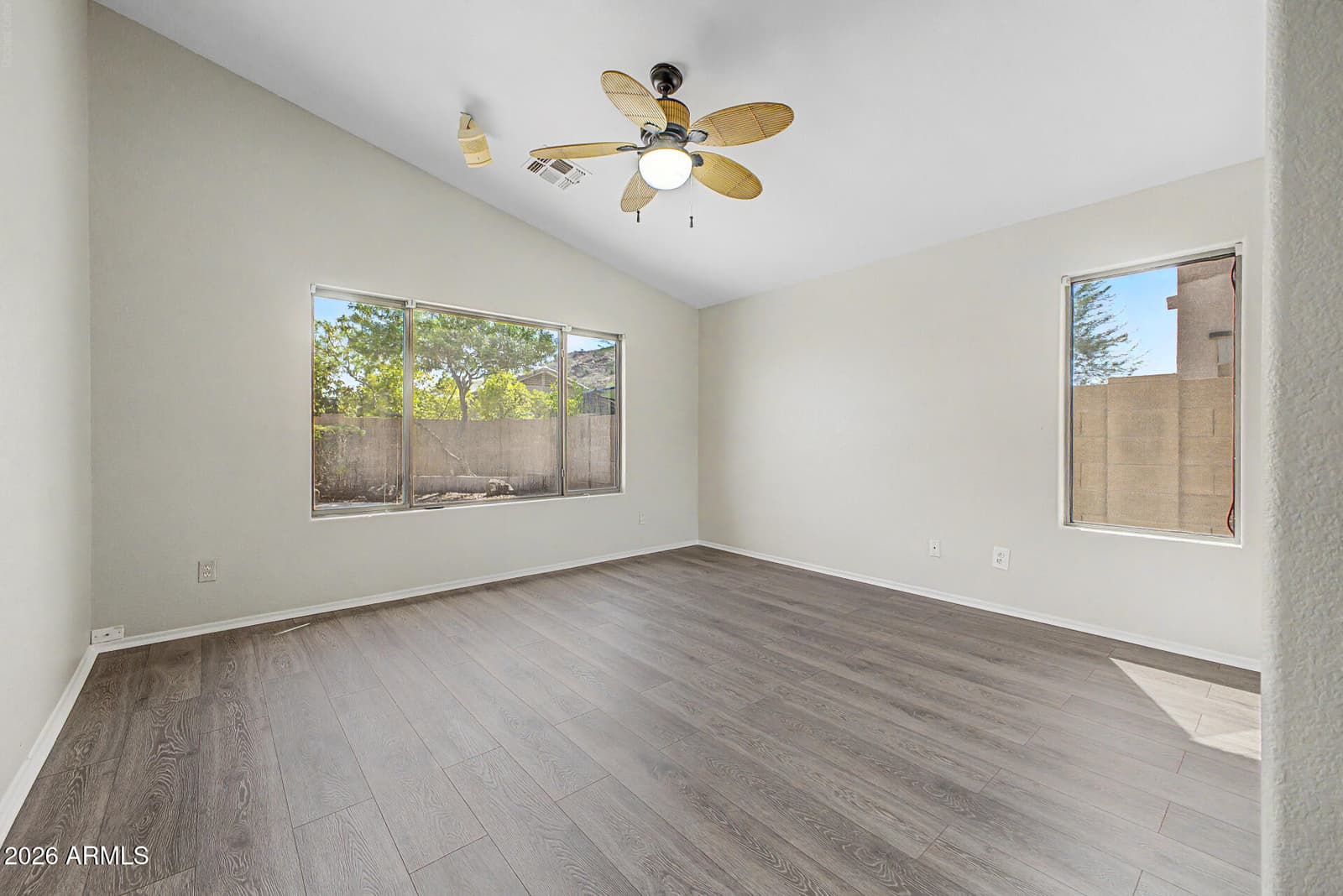 8965 E HILLVIEW Street, Mesa, AZ 85207 — photo 21 of 34