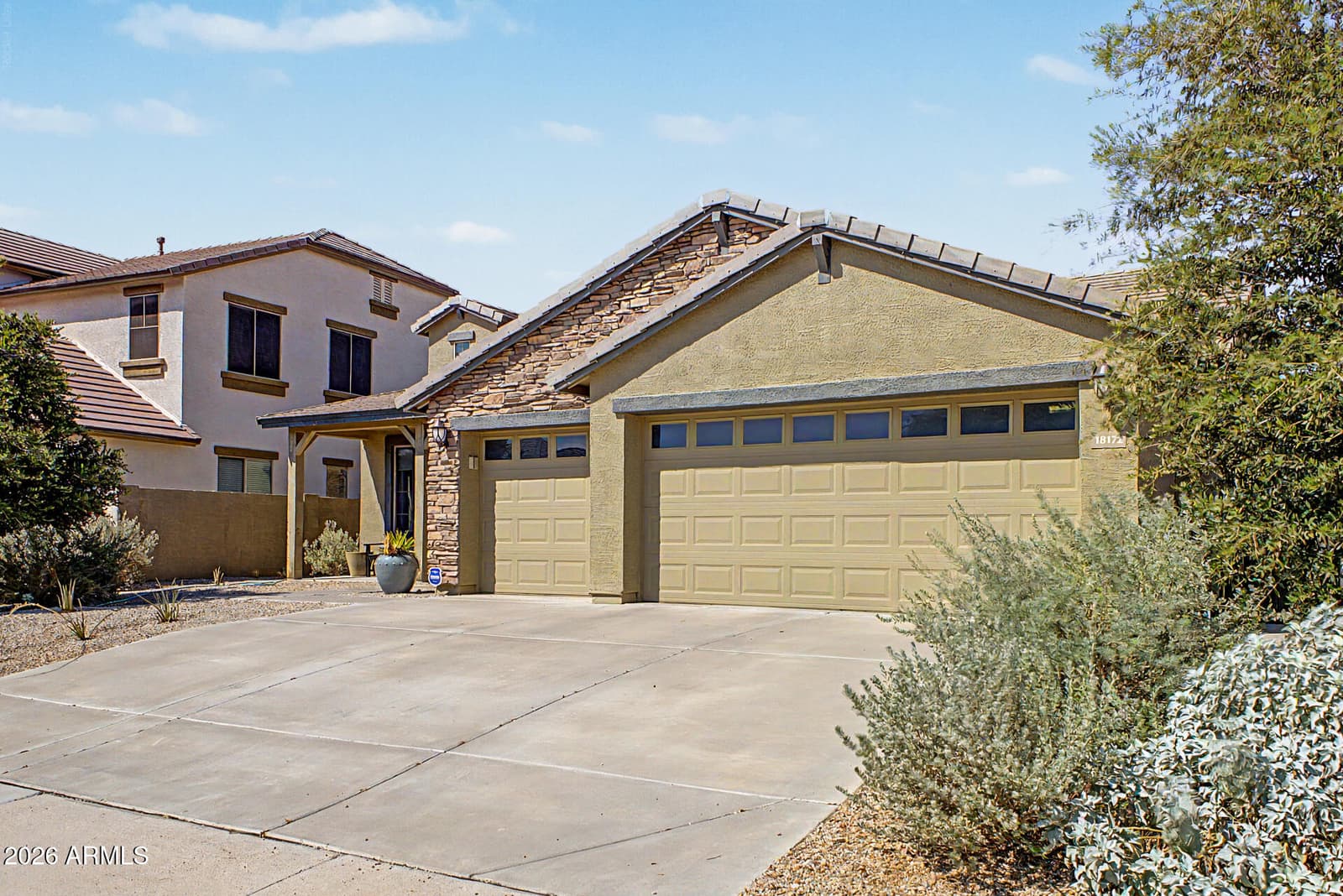 18172 W BUCKHORN Drive, Goodyear, AZ 85338 — photo 5 of 49
