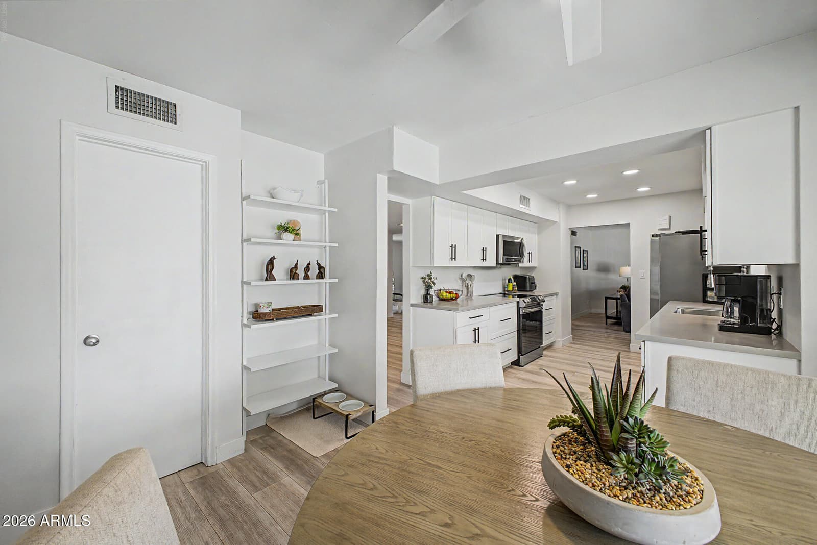 4230 N 87th Place, Scottsdale, AZ 85251 — photo 15 of 36