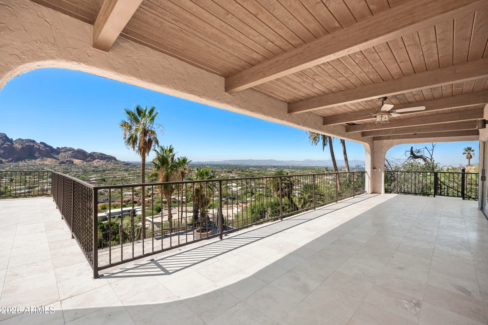 6900 N HIGHLANDS Drive, Paradise Valley, AZ 85253 — photo 41 of 45