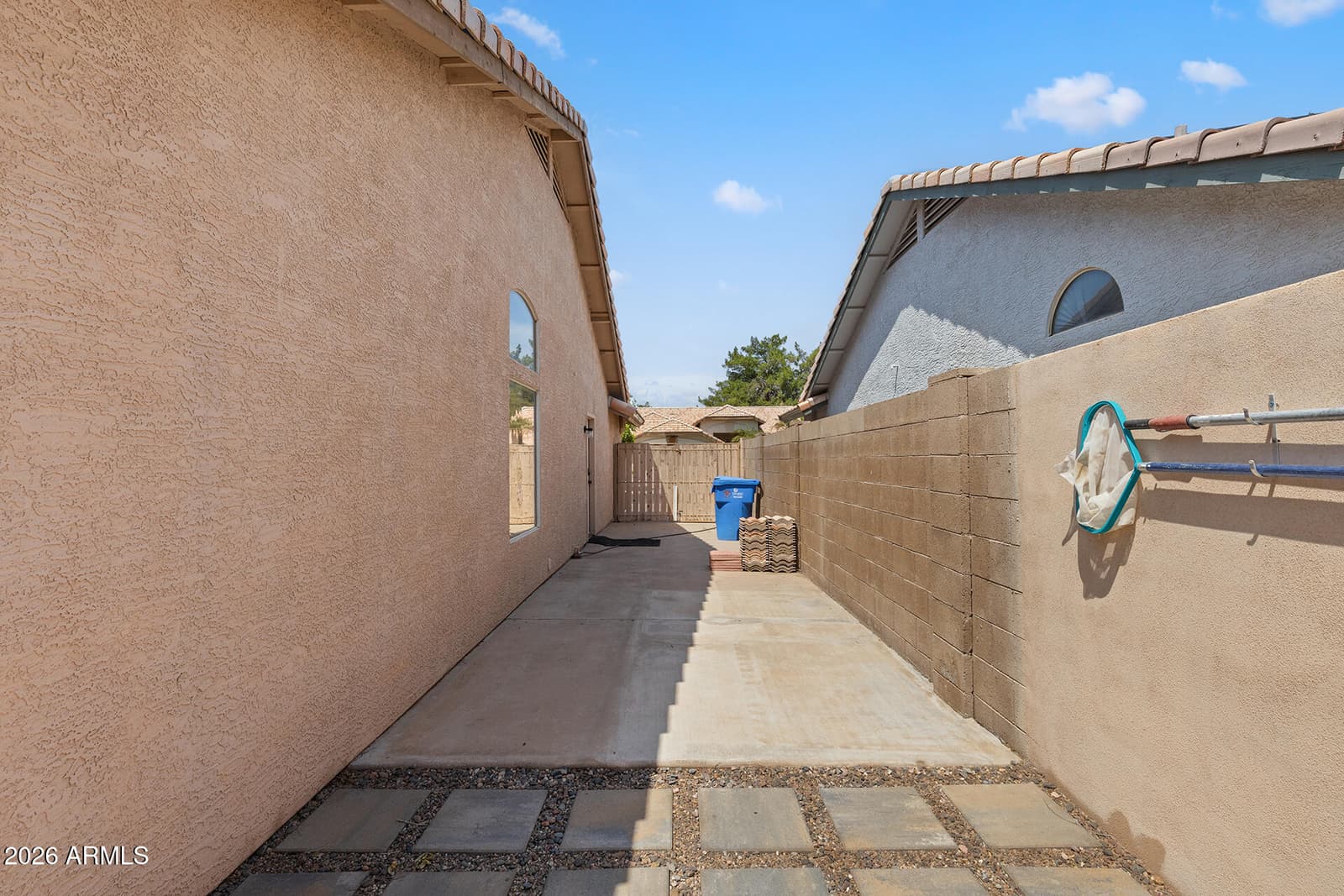 325 S GOLDEN KEY Drive, Gilbert, AZ 85233 — photo 29 of 32