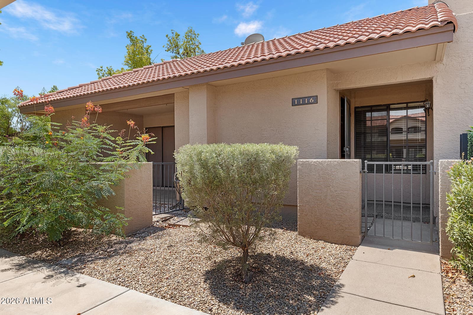 8625 E BELLEVIEW Place 1116, Scottsdale, AZ 85257 — photo 2 of 33