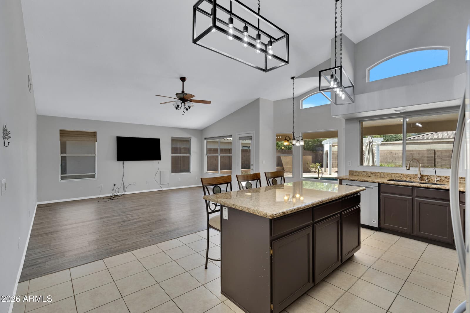 448 W MADERO Avenue, Mesa, AZ 85210 — photo 21 of 36