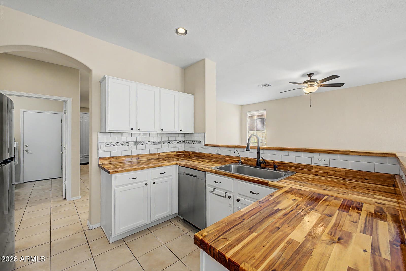 1819 W Nighthawk Way, Phoenix, AZ 85045 — photo 3 of 30