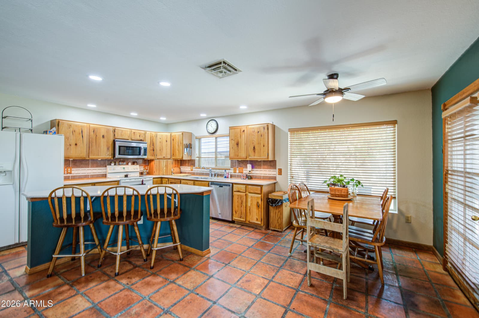 8136 E FOX Street, Mesa, AZ 85207 — photo 11 of 31