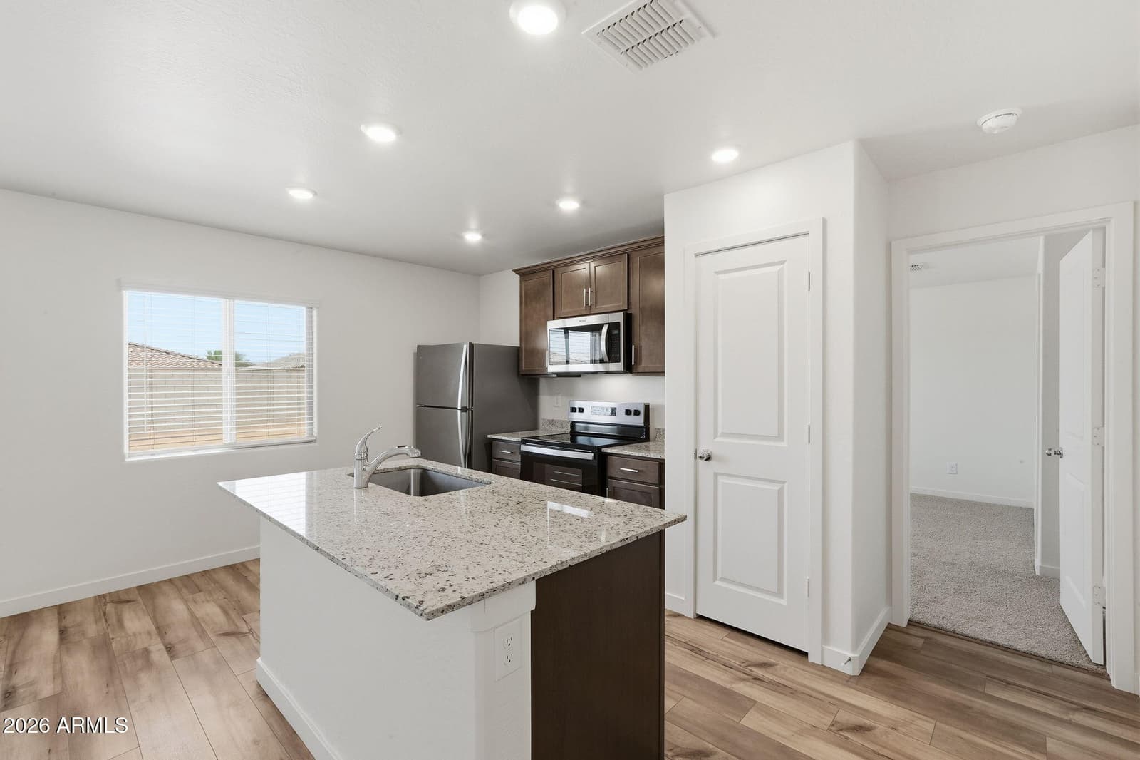 1058 W WEST VIRGINIA Avenue, Florence, AZ 85132 — photo 11 of 30