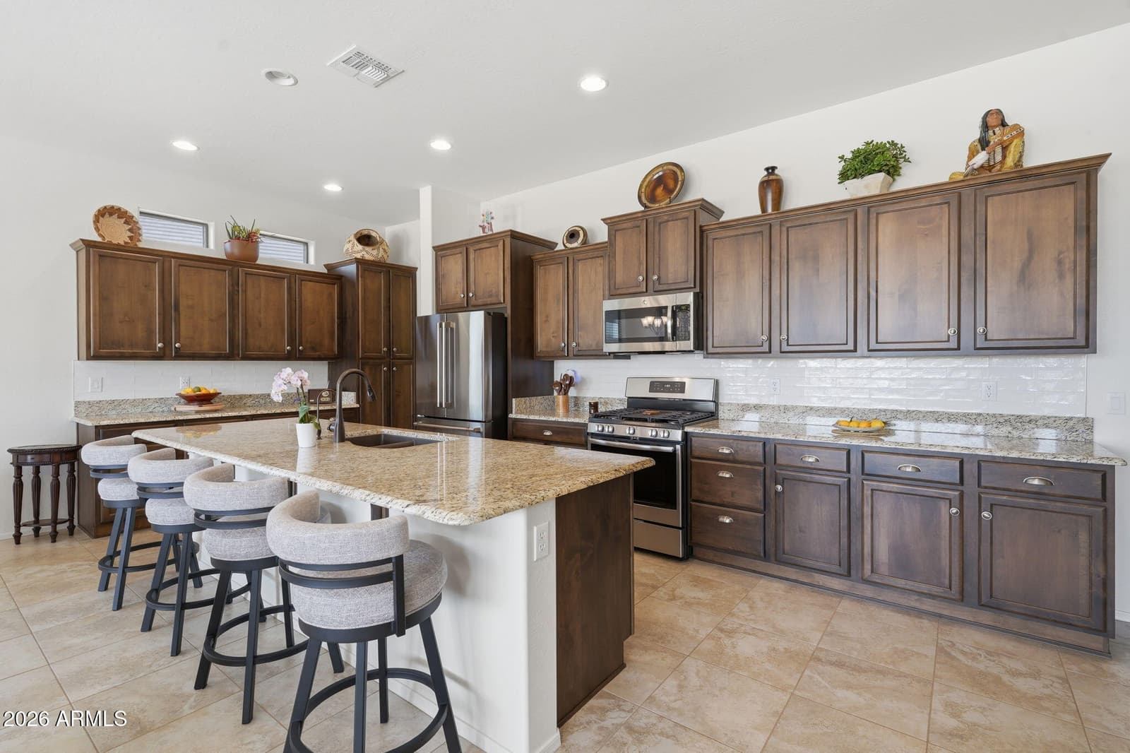 9143 E KRAMER Street, Mesa, AZ 85207 — photo 8 of 42