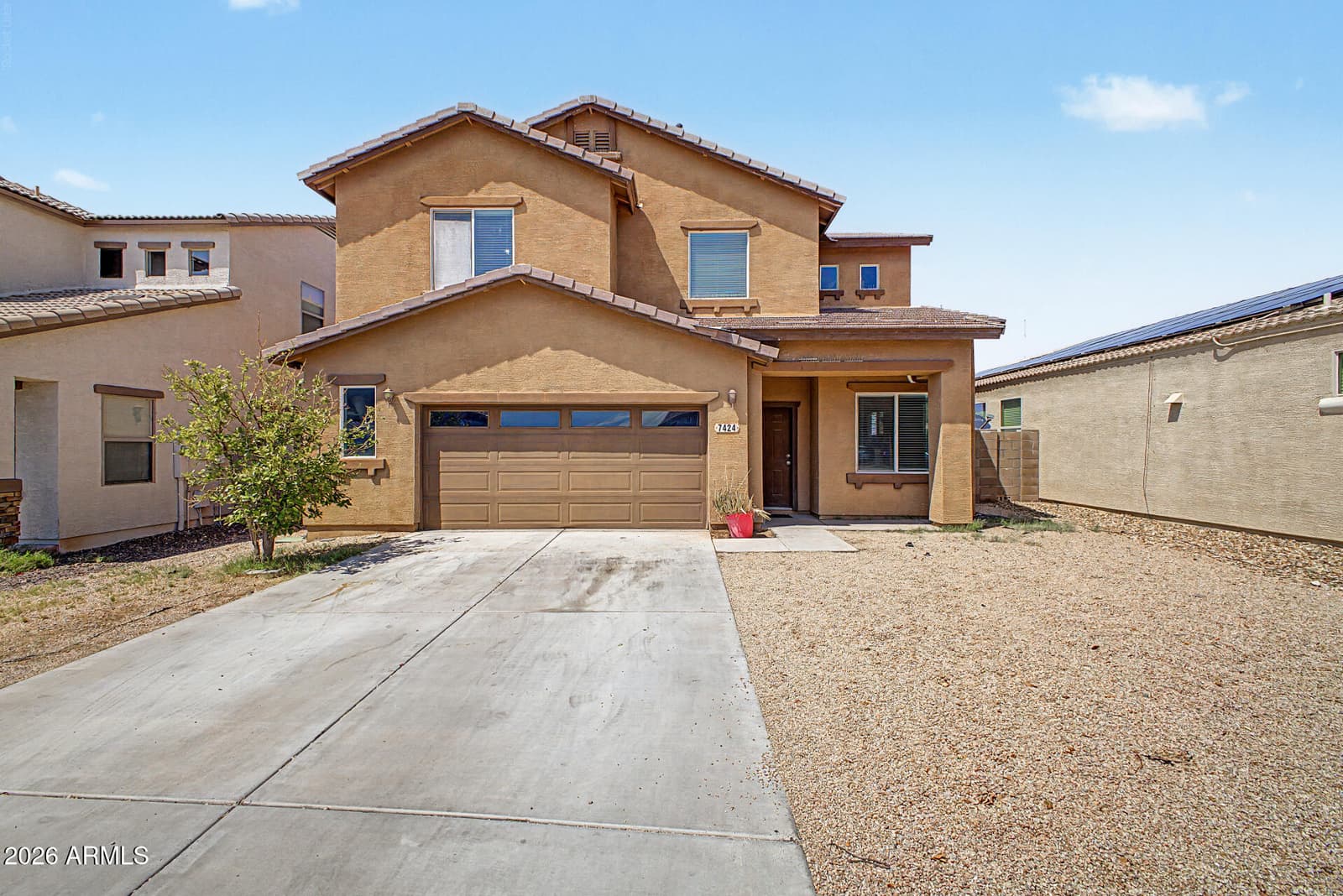 7424 W WOLF Street, Phoenix, AZ 85033 — photo 1 of 21