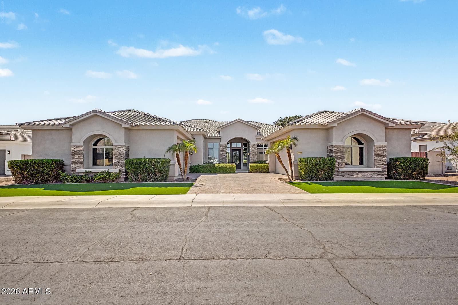 5380 S Crosscreek Drive, Chandler, AZ 85249 — photo 1 of 44