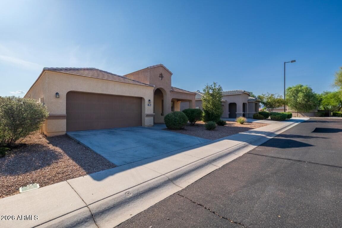 4986 S 237TH Avenue, Buckeye, AZ 85326 — photo 2 of 45
