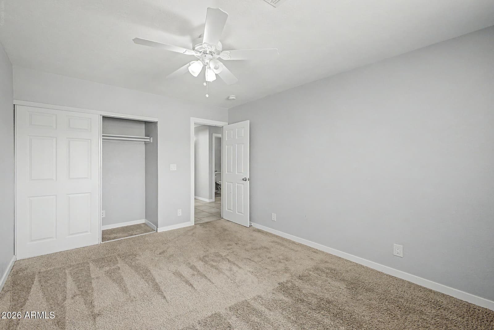 2917 W ASTER Drive, Phoenix, AZ 85029 — photo 18 of 33