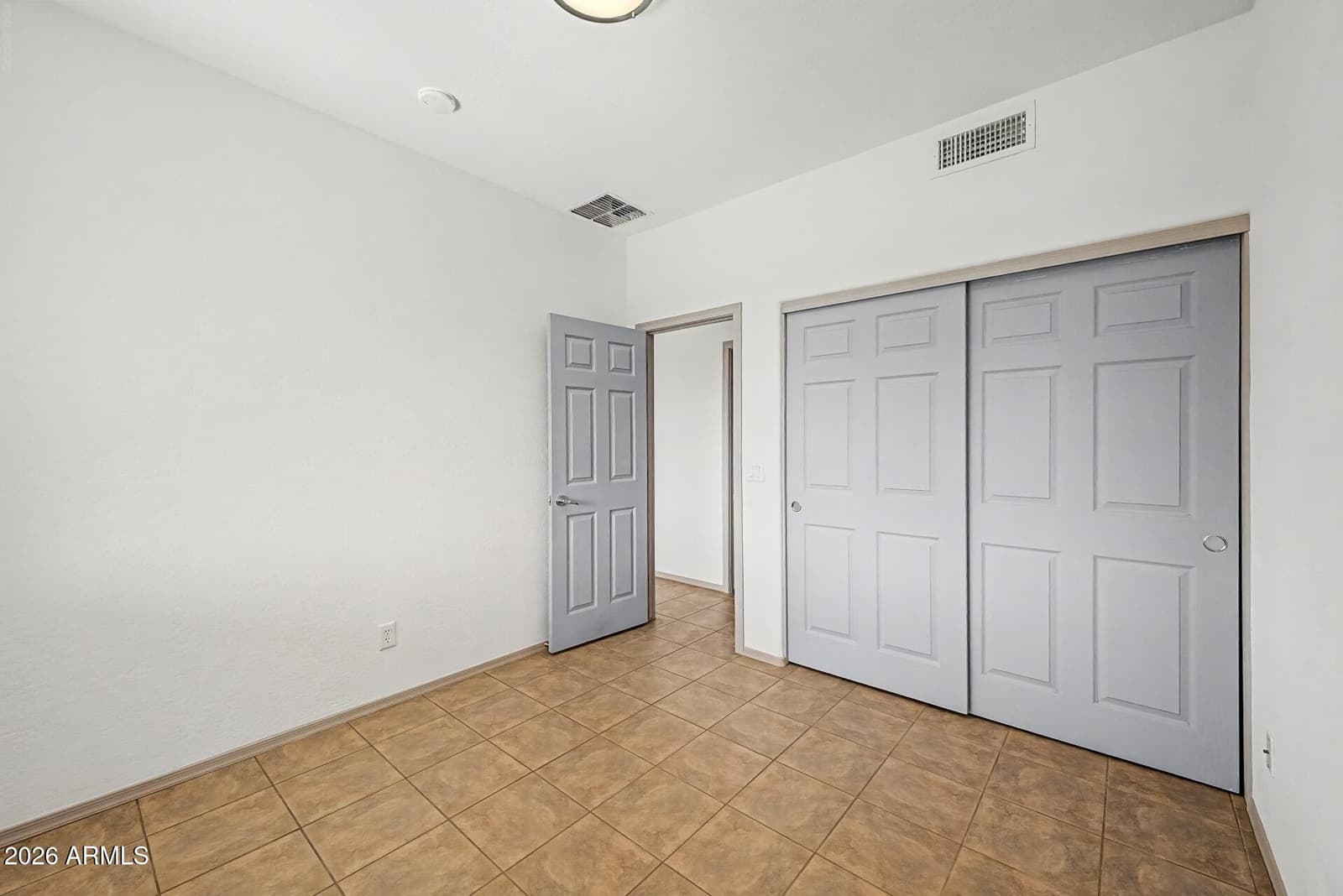 8218 S 23RD Place, Phoenix, AZ 85042 — photo 25 of 37