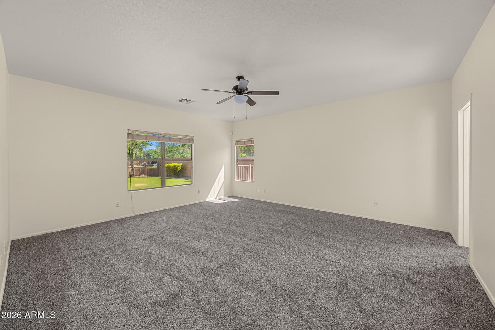 1226 E GWEN Street, Phoenix, AZ 85042 — photo 8 of 23