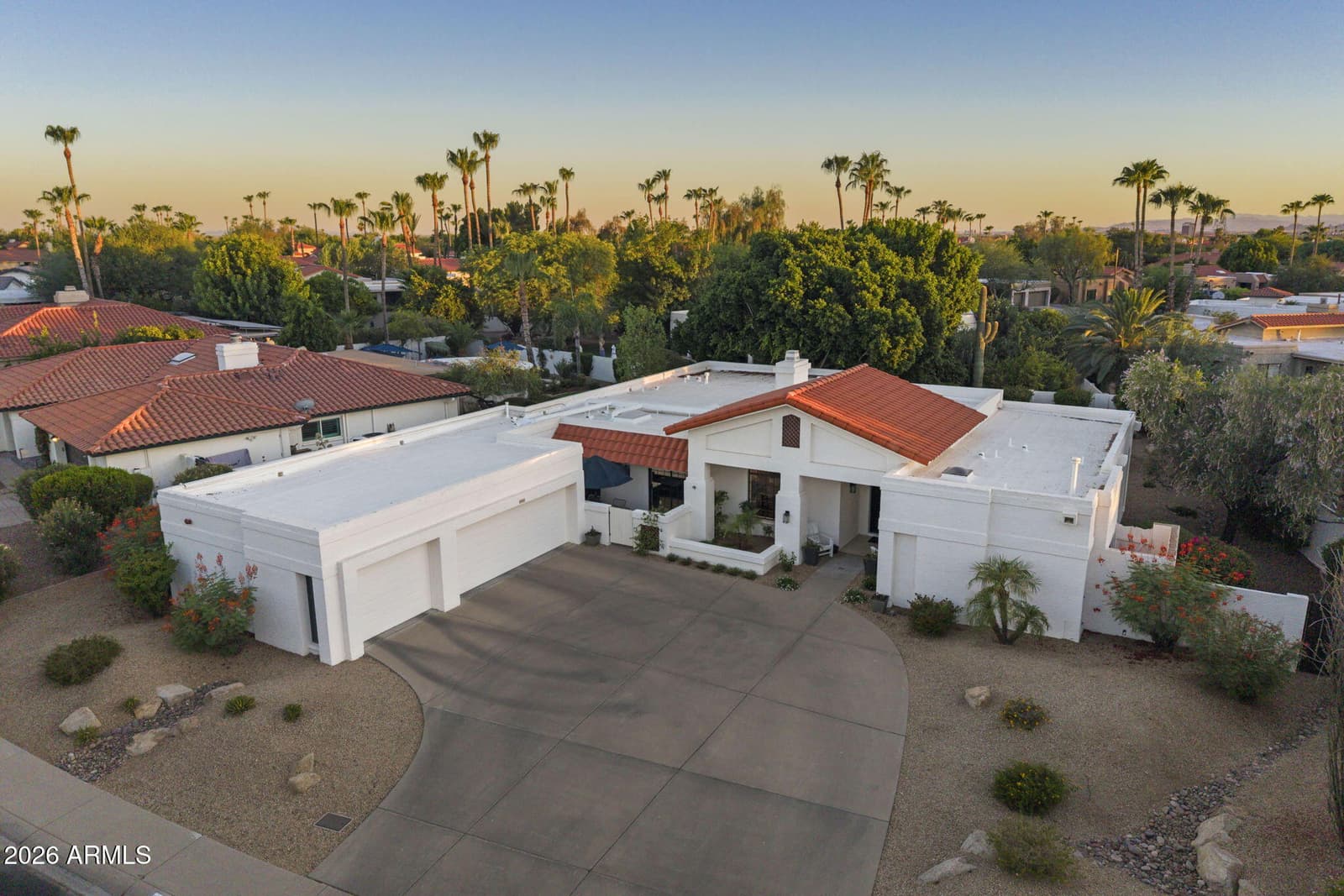 10945 E SAN SALVADOR Drive, Scottsdale, AZ 85259 — photo 1 of 35