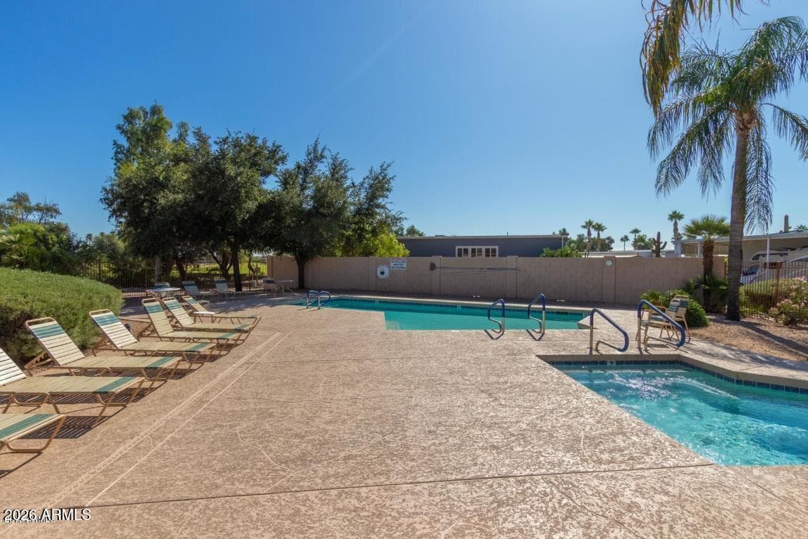 17200 W BELL Road 1434, Surprise, AZ 85374 — photo 41 of 47