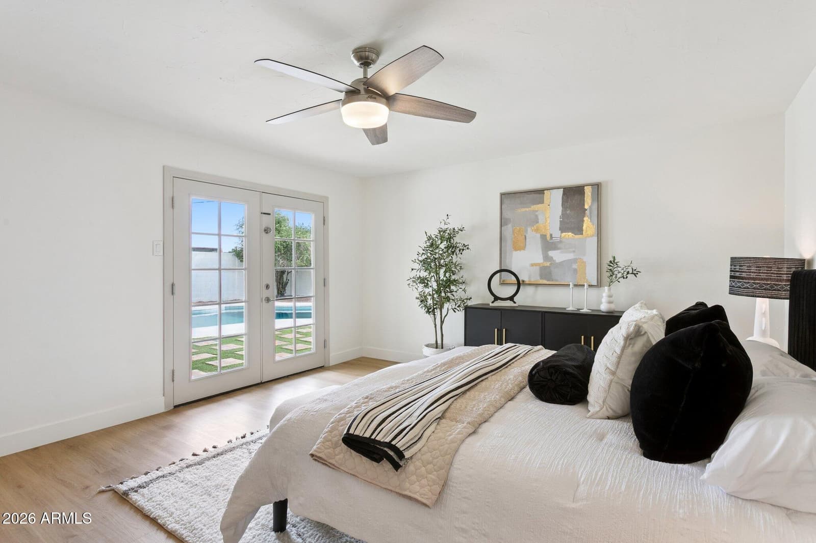 7827 E MORELAND Street, Scottsdale, AZ 85257 — photo 18 of 30