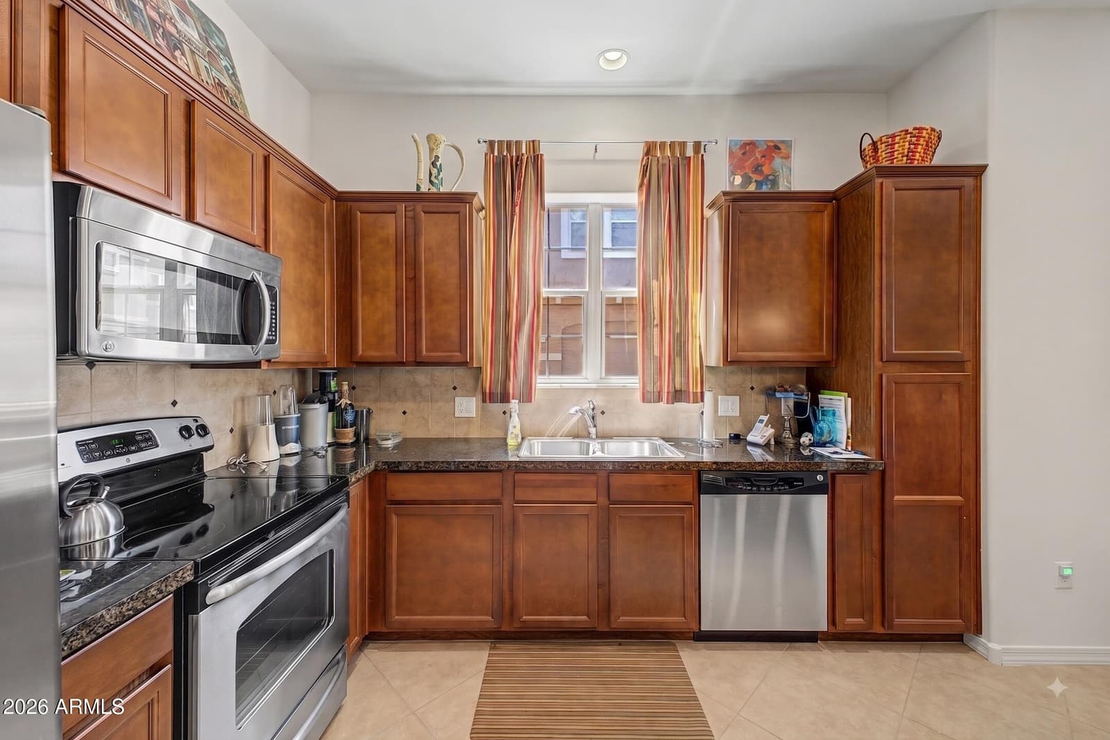 121 N CALIFORNIA Street 17, Chandler, AZ 85225 — photo 11 of 33