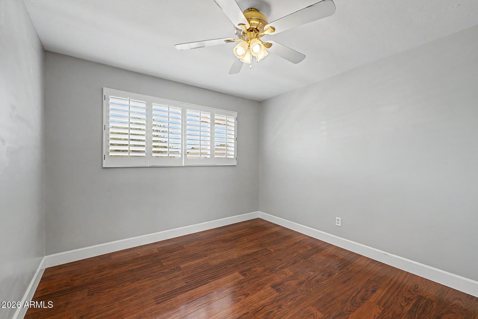 1114 E RUTH Avenue, Phoenix, AZ 85020 — photo 14 of 24