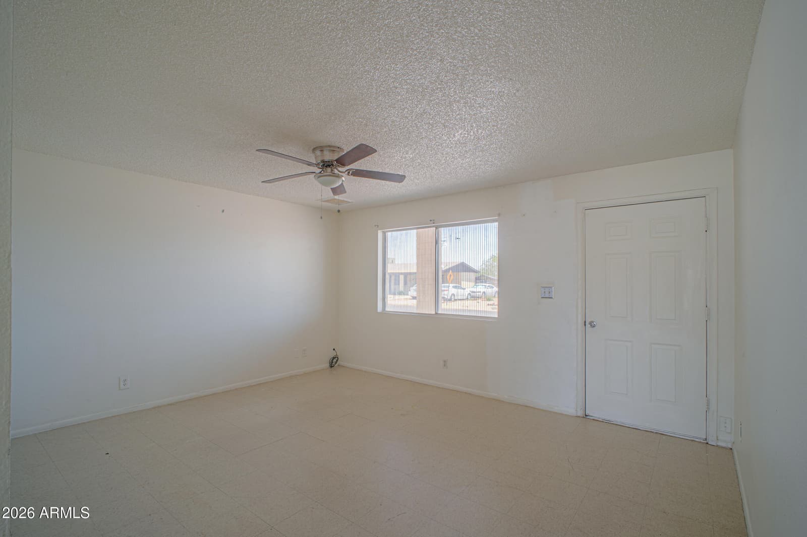10532 N ARAPAHO Drive, Casa Grande, AZ 85122 — photo 8 of 31