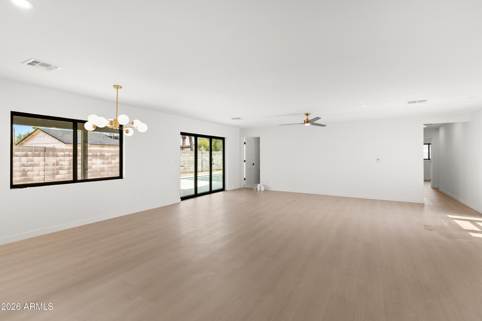 10010 N 29th Street, Phoenix, AZ 85028 — photo 8 of 30