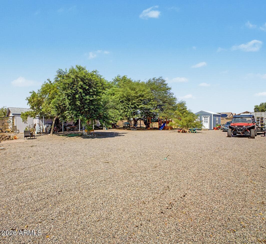 897 E Goldmine Lane, San Tan Valley, AZ 85140 — photo 14 of 35