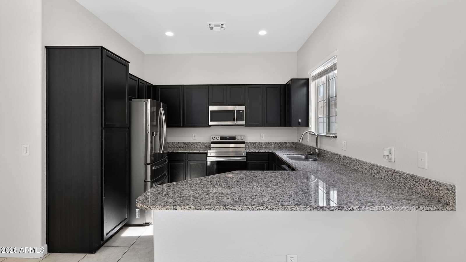 1367 S COUNTRY CLUB Drive 1098, Mesa, AZ 85210 — photo 5 of 17