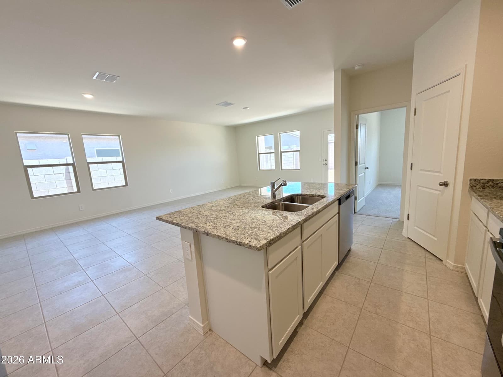 6611 S 78TH Lane, Laveen, AZ 85339 — photo 9 of 16