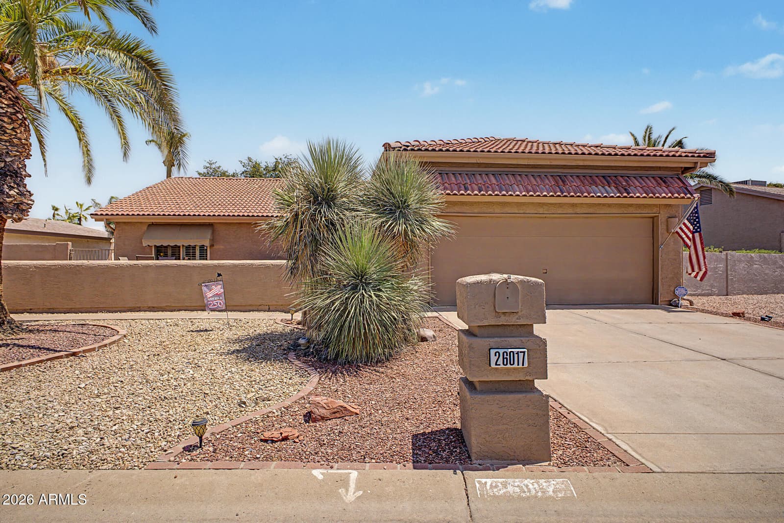 26017 S NEW TOWN Drive, Sun Lakes, AZ 85248 — photo 1 of 24