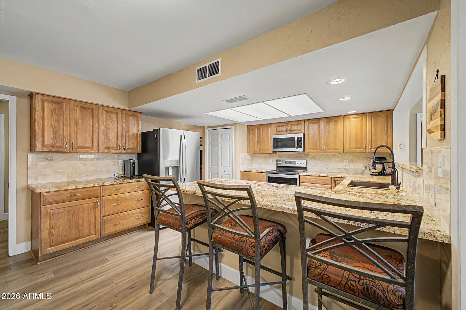 26017 S NEW TOWN Drive, Sun Lakes, AZ 85248 — photo 11 of 24