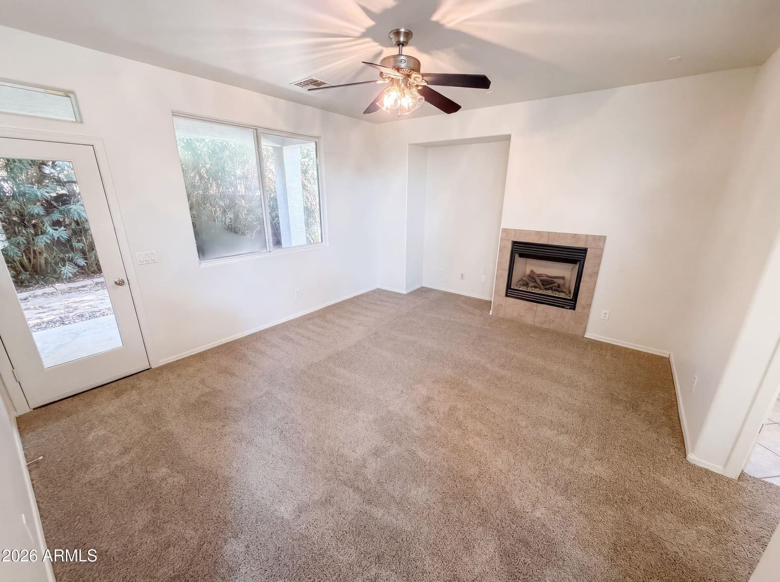 1214 E FRANCES Lane, Gilbert, AZ 85295 — photo 8 of 32
